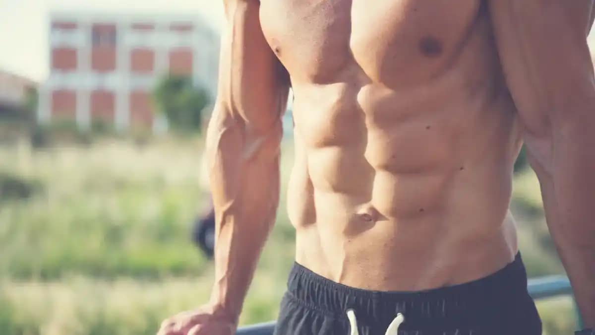 Build Six Pack Abs: A Proven Health and Fitness Strategies 49 Six Pack Abs