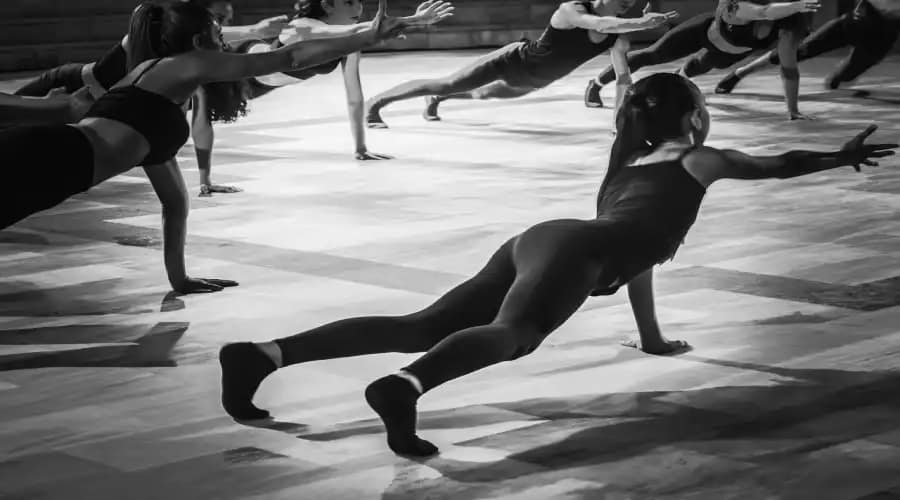 Functional Fitness for Longevity: Move Better, Live Longer 4 dance 4819295 1280